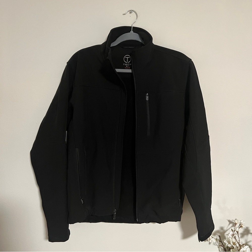 Tumi T-Tech Men's Black Weatherproof Jacket (small)